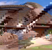 Seaesta Holiday Home