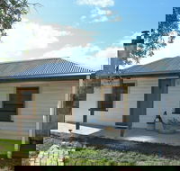 Stable Cottage - Kempsey Accommodation