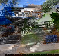 The Boathouse Narrawallee - Kempsey Accommodation
