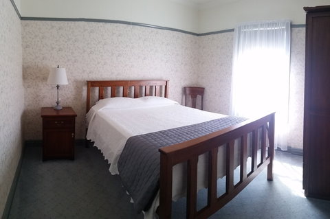 Wagga Wagga Country Cottages - Kempsey Accommodation 1