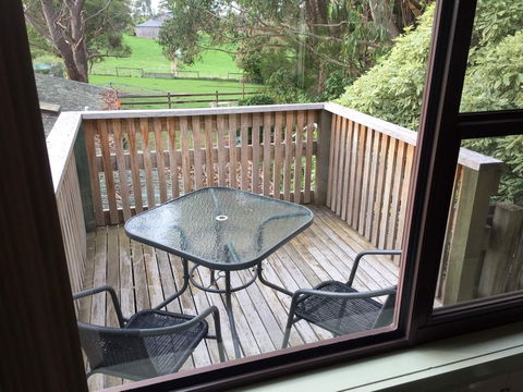 White Hawk Accommodation - Kempsey Accommodation 2