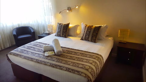 Balcony On Sixth Lodge - Kempsey Accommodation 1