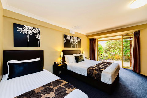 Best Western PLUS Ambassador On Ruthven - Kempsey Accommodation 1