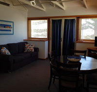 Blue Manna Waters  Apartment A - Kempsey Accommodation
