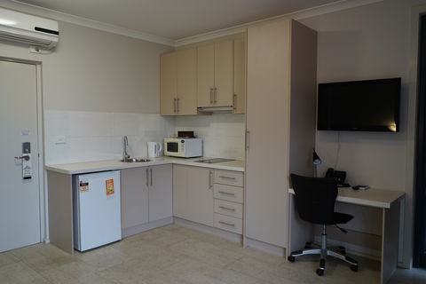 Carlton Lygon Lodge - Kempsey Accommodation 2