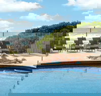 Dorchester On The Beach