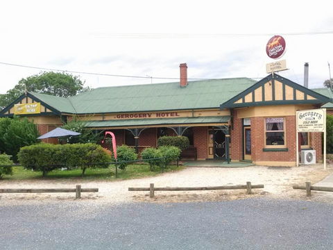 Gerogery Hotel - Kempsey Accommodation 0