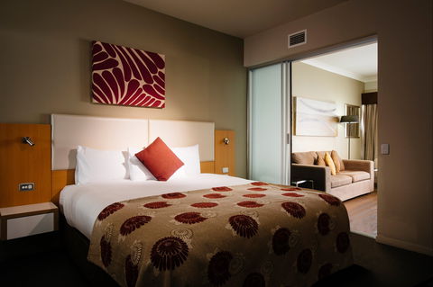 Grand Hotel And Apartments Townsville - Kempsey Accommodation 1