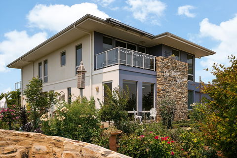 La Maison Du Vigneron B&B & Special Ocassion Dining - Kempsey Accommodation 0