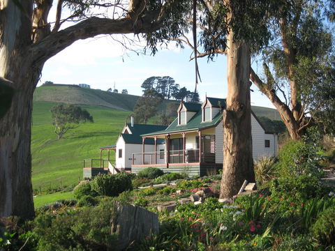 Loves Lane Cottages - Kempsey Accommodation 0