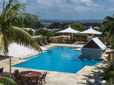 Oaks The Entrance Waterfront Resort - Kempsey Accommodation 0