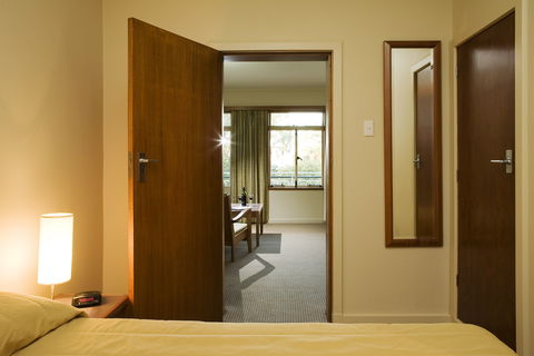 University House - Kempsey Accommodation 2