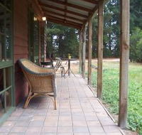 Maroo Cottages - Kempsey Accommodation