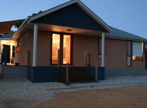 Aurora Cottages - Kempsey Accommodation 0