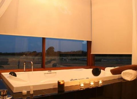 Aurora Cottages - Kempsey Accommodation 1