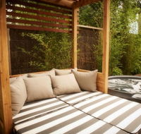 Lake House - Kempsey Accommodation