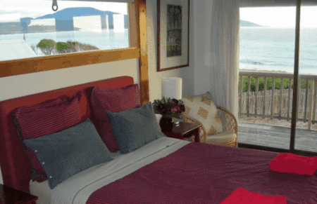 Aurora Beach Cottage - Kempsey Accommodation 1
