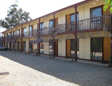 Central Motor Inn Wentworth - Kempsey Accommodation 0