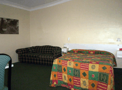 Lakeside Motor Inn - Kempsey Accommodation 0