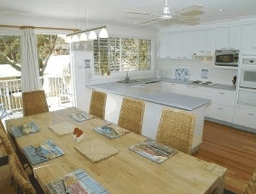 Shoal Bay Riggers - Kempsey Accommodation 4