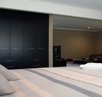 St Francis Winery - Kempsey Accommodation