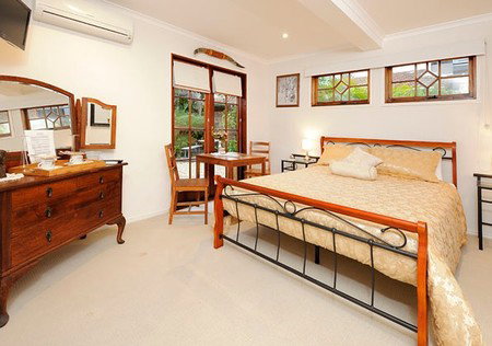 Harbourside B&B - Kempsey Accommodation 3
