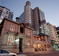 Carlton Crest Hotel - Kempsey Accommodation