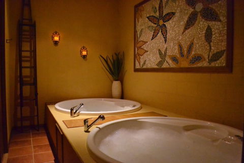 Maya Spa - Kempsey Accommodation 0