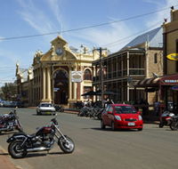 York Town Hall - Kempsey Accommodation