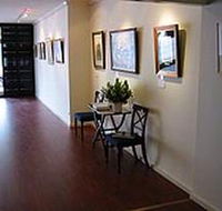 Peter Walker Fine Art - Kempsey Accommodation