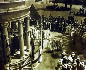 UQ Fryer Library - Kempsey Accommodation 0