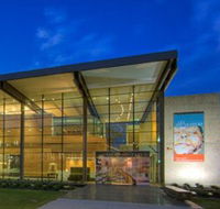 UQ University Art Museum - Kempsey Accommodation