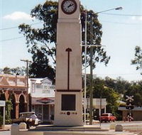 Goomeri War Memorial Clock - Kempsey Accommodation