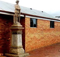 Westbrook War Memorial - Kempsey Accommodation