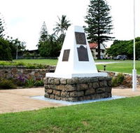 Dunwich War Memorial - Kempsey Accommodation