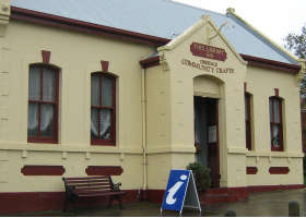 Drysdale Community Craft Shop - Kempsey Accommodation 0