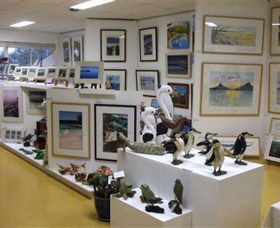 Huskisson Gallery And Picture Framing - Kempsey Accommodation 0