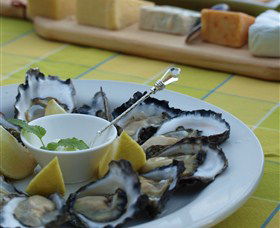 Oyster Shed On Wray Street - Kempsey Accommodation 0