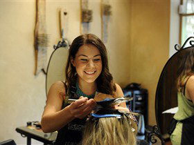 Cocos Hair And Day Spa - Kempsey Accommodation 2
