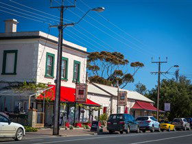 Yankalilla District Heritage Trail - Kempsey Accommodation 1