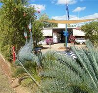 Mount Surprise Gems - Kempsey Accommodation