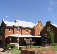 The Cowra Heritage Walk - Kempsey Accommodation