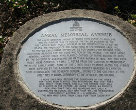 Anzac Memorial Avenue, Redcliffe - Kempsey Accommodation 0