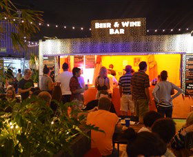 Eat Street Markets - Kempsey Accommodation 2