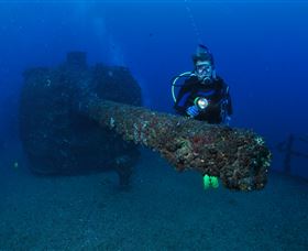 HMAS Brisbane Dive Site - Kempsey Accommodation 1