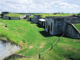 Fort Lytton - Kempsey Accommodation 0