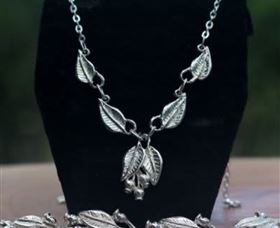 Australian Wildflower Jewellery Gallery - Kempsey Accommodation 0