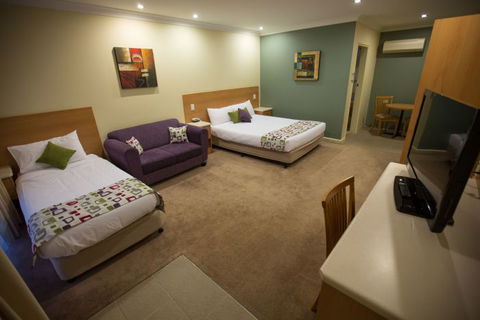 Ibis Styles Orange - Kempsey Accommodation 0