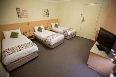 Ibis Styles Orange - Kempsey Accommodation 3