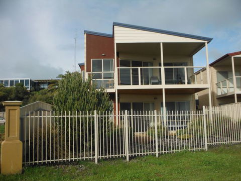 Tigh Na Mara - Kempsey Accommodation 0